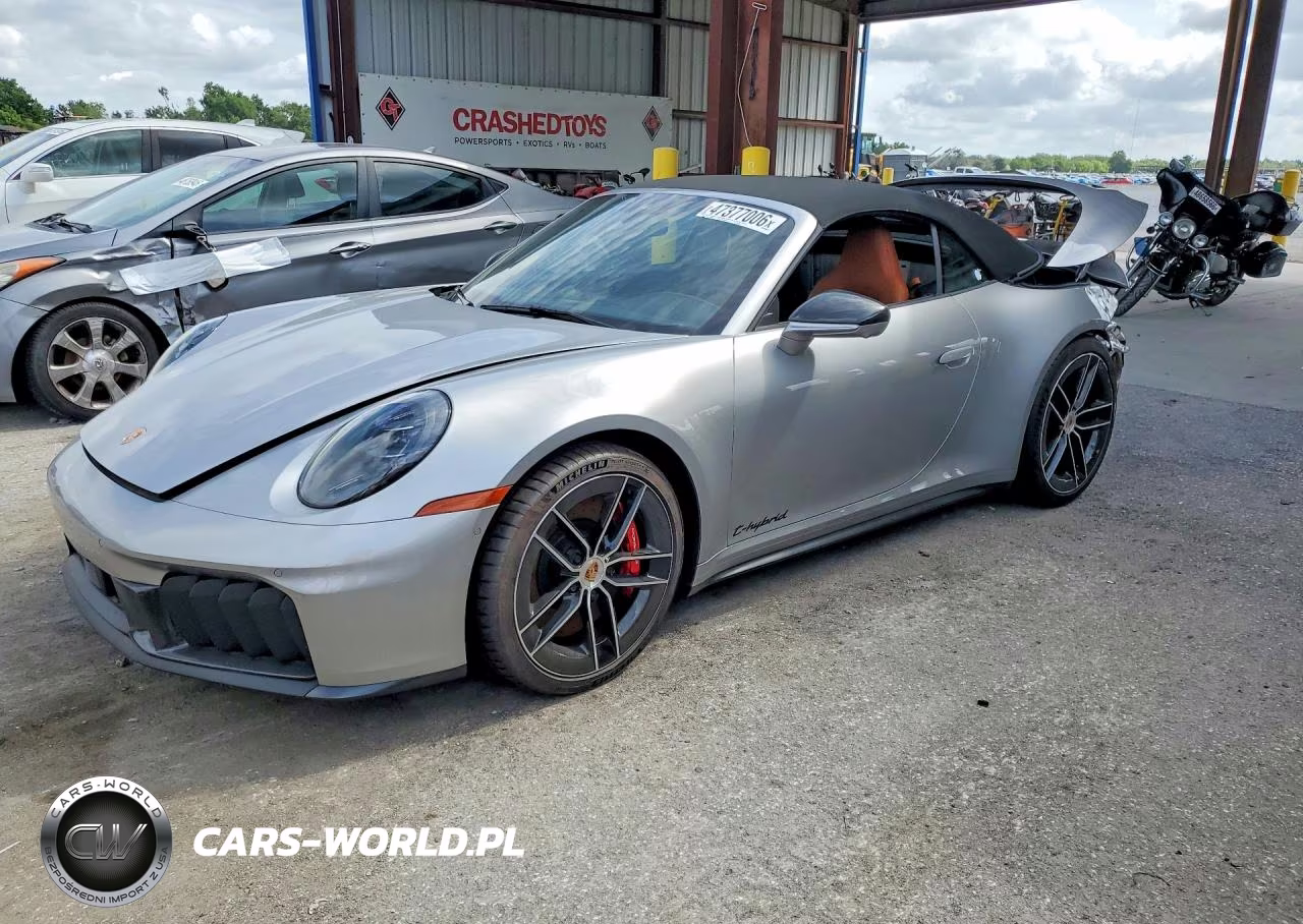 2025 Porsche 911 Carrera Gts
