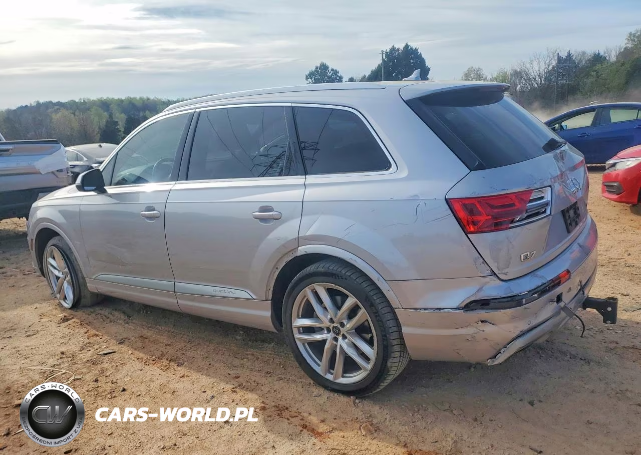 2018 Audi Q7 Prestige VIN:WA1VAAF77JD043221 - 2