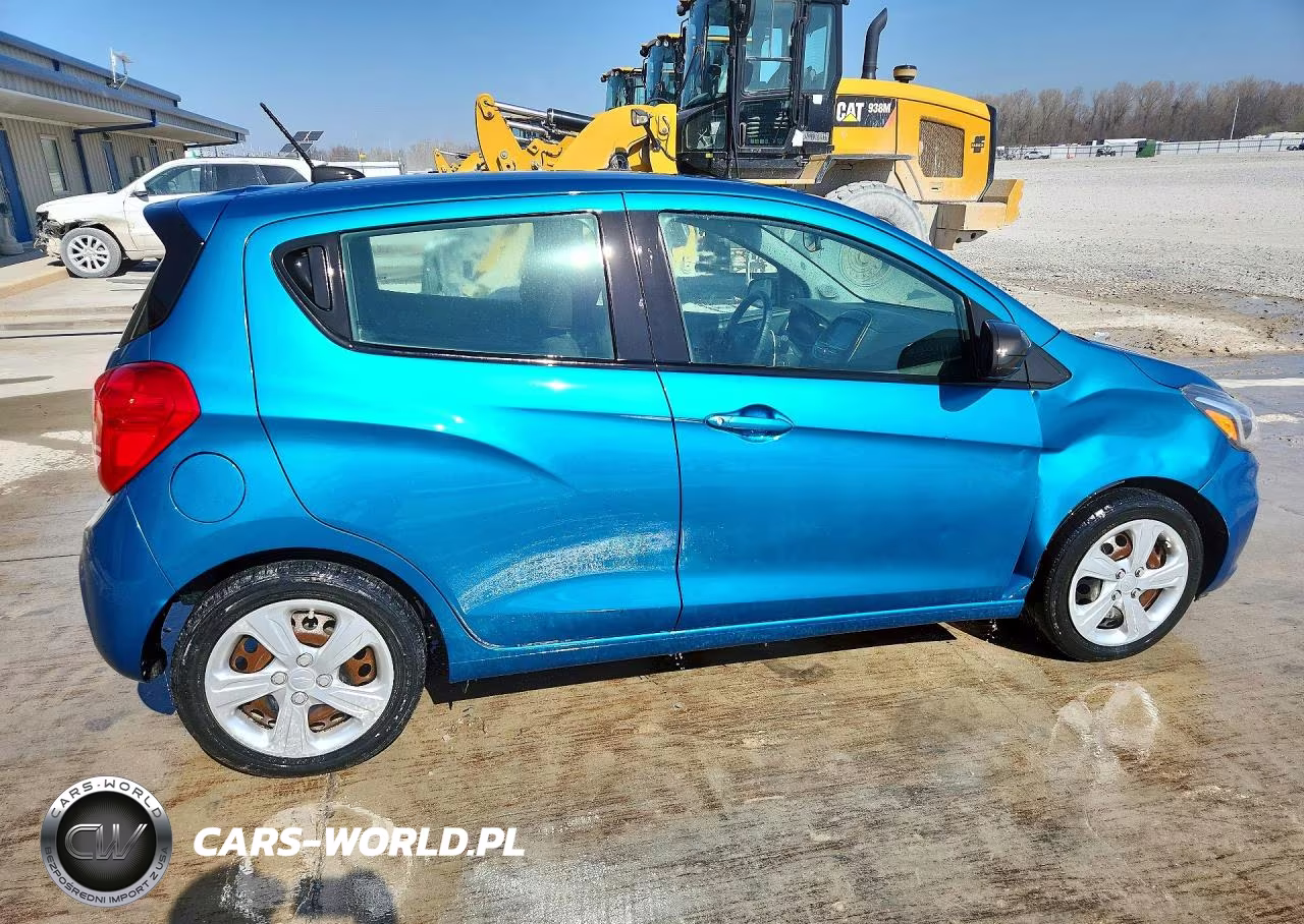 2020 Chevrolet Spark Ls VIN:KL8CA6SA4LC402313 - 3