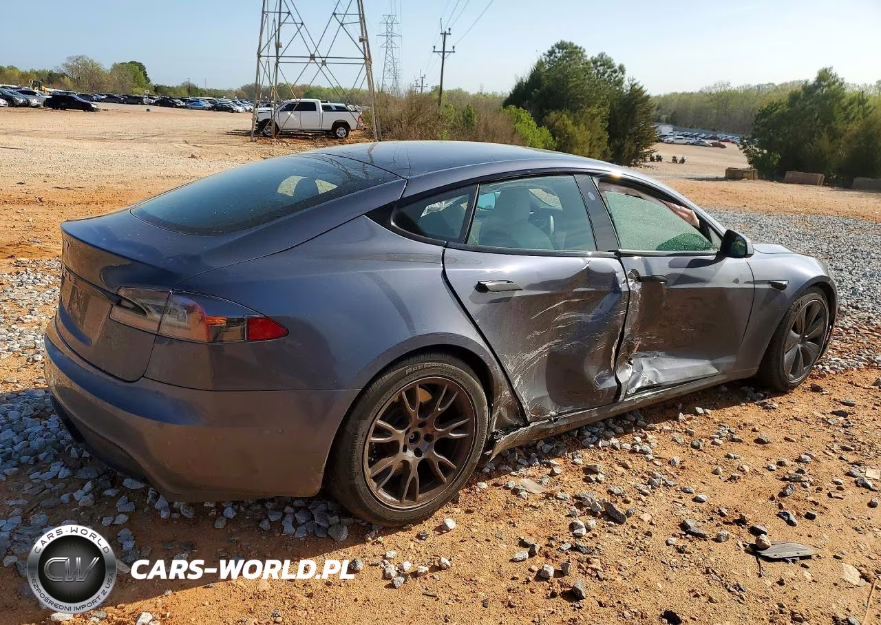 2021 Tesla Model S VIN:5YJSA1E50MF455695 - 3