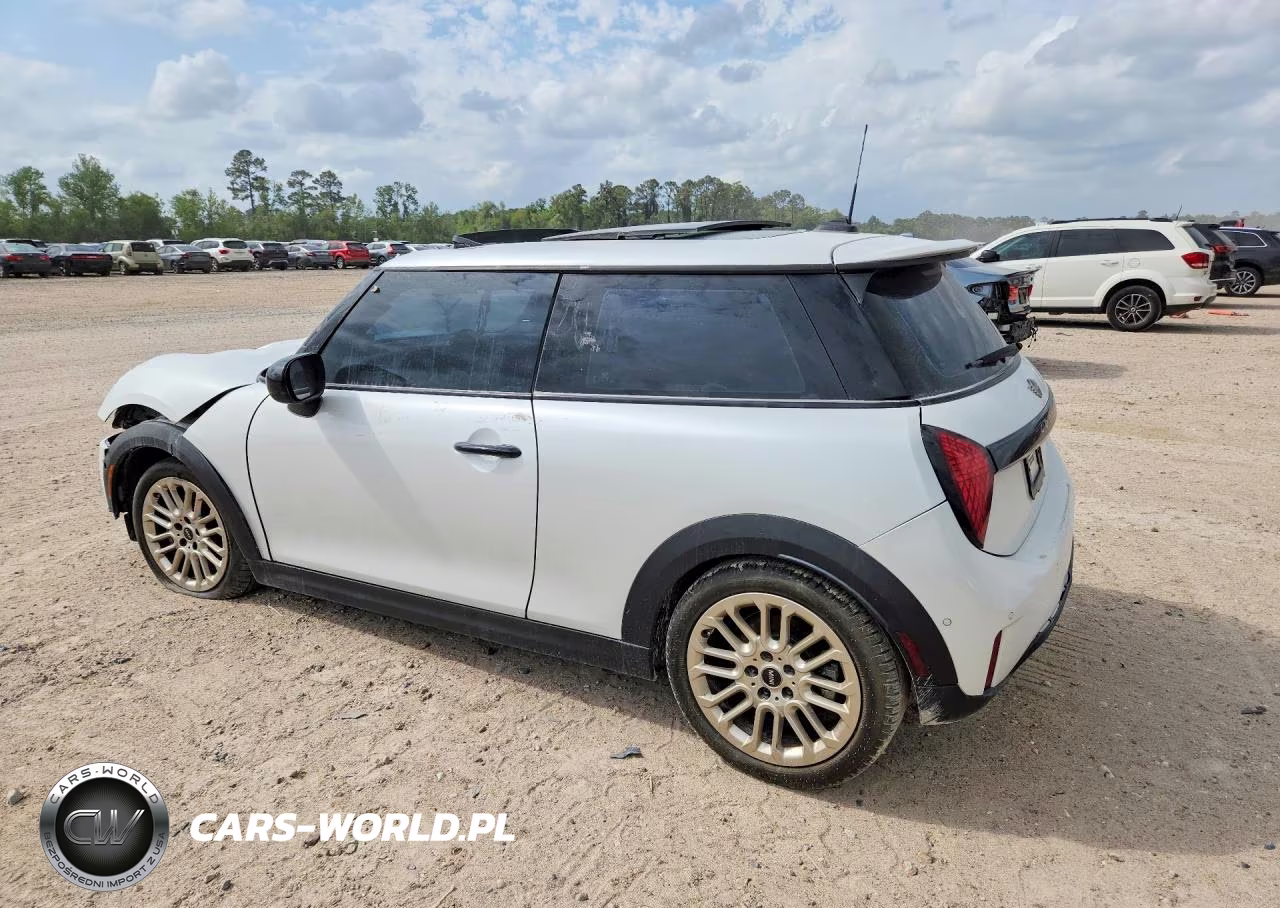 2025 Mini Cooper S VIN:WMW23GD06S2W28331 - 2