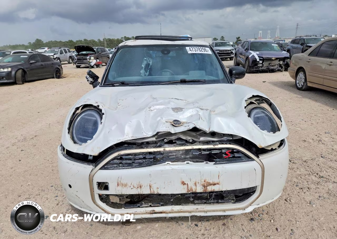 2025 Mini Cooper S VIN:WMW23GD06S2W28331 - 5