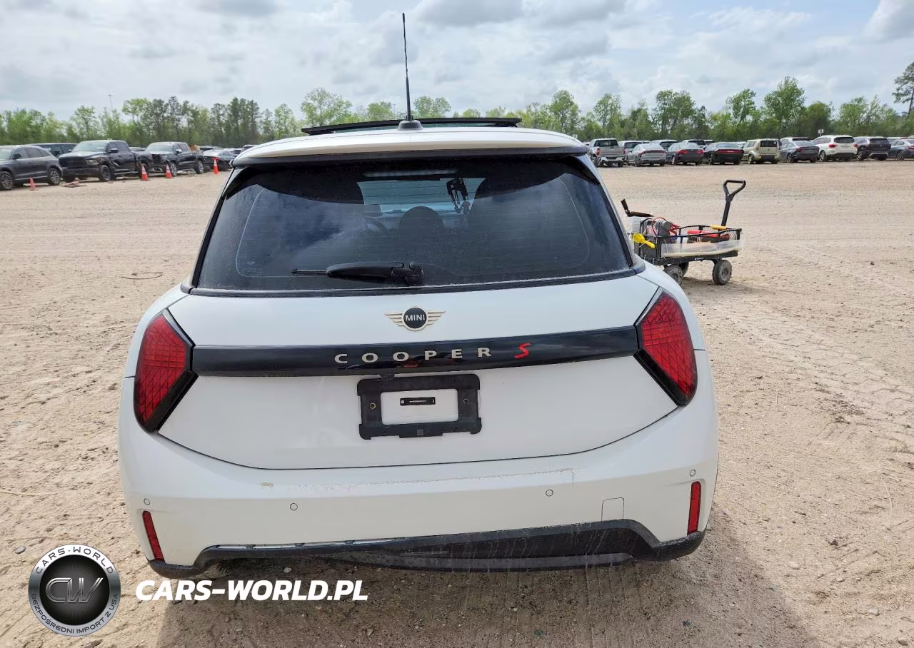 2025 Mini Cooper S VIN:WMW23GD06S2W28331 - 6