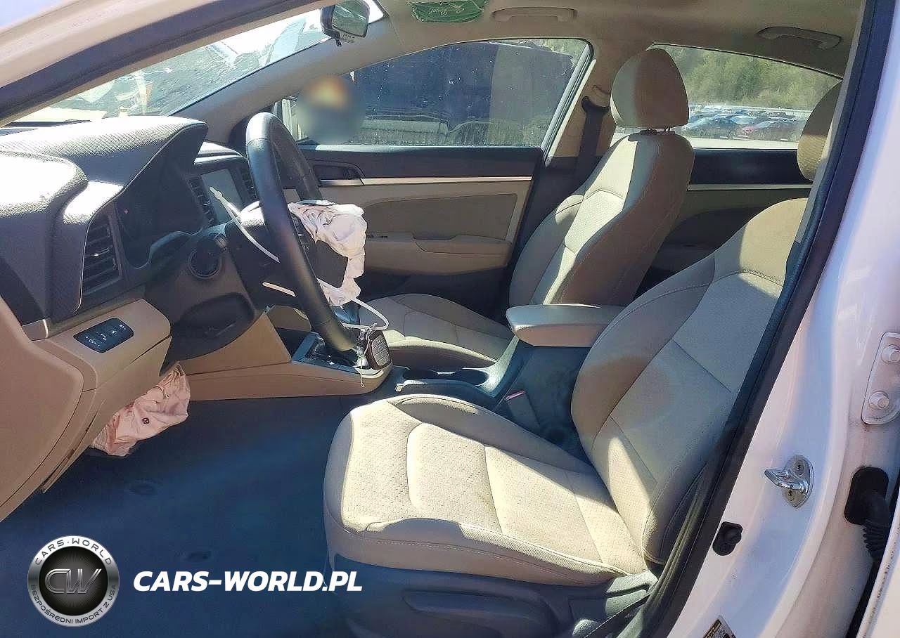 2020 Hyundai Elantra Value Edition VIN:5NPD84LFXLH596842 - 7