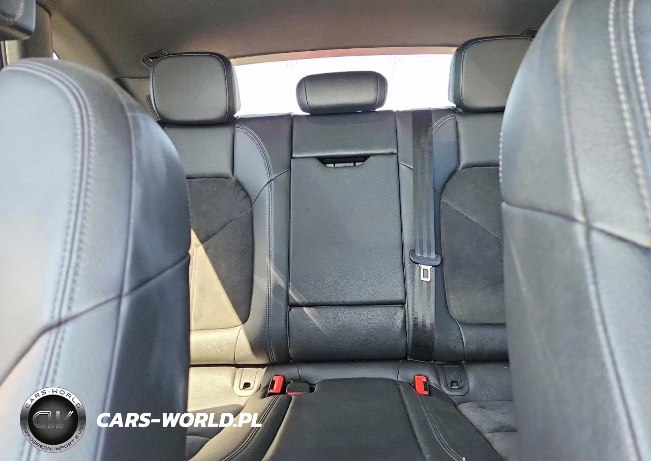 2020 Porsche Macan VIN:WP1AA2A57LLB13713 - 10