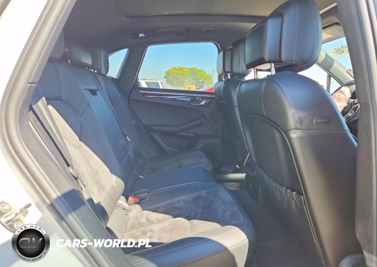 2020 Porsche Macan VIN:WP1AA2A57LLB13713 - 11