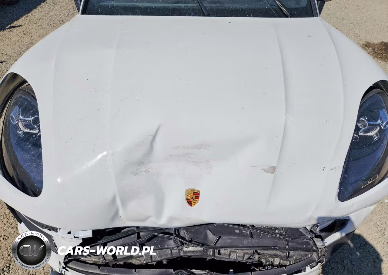 2020 Porsche Macan VIN:WP1AA2A57LLB13713 - 12