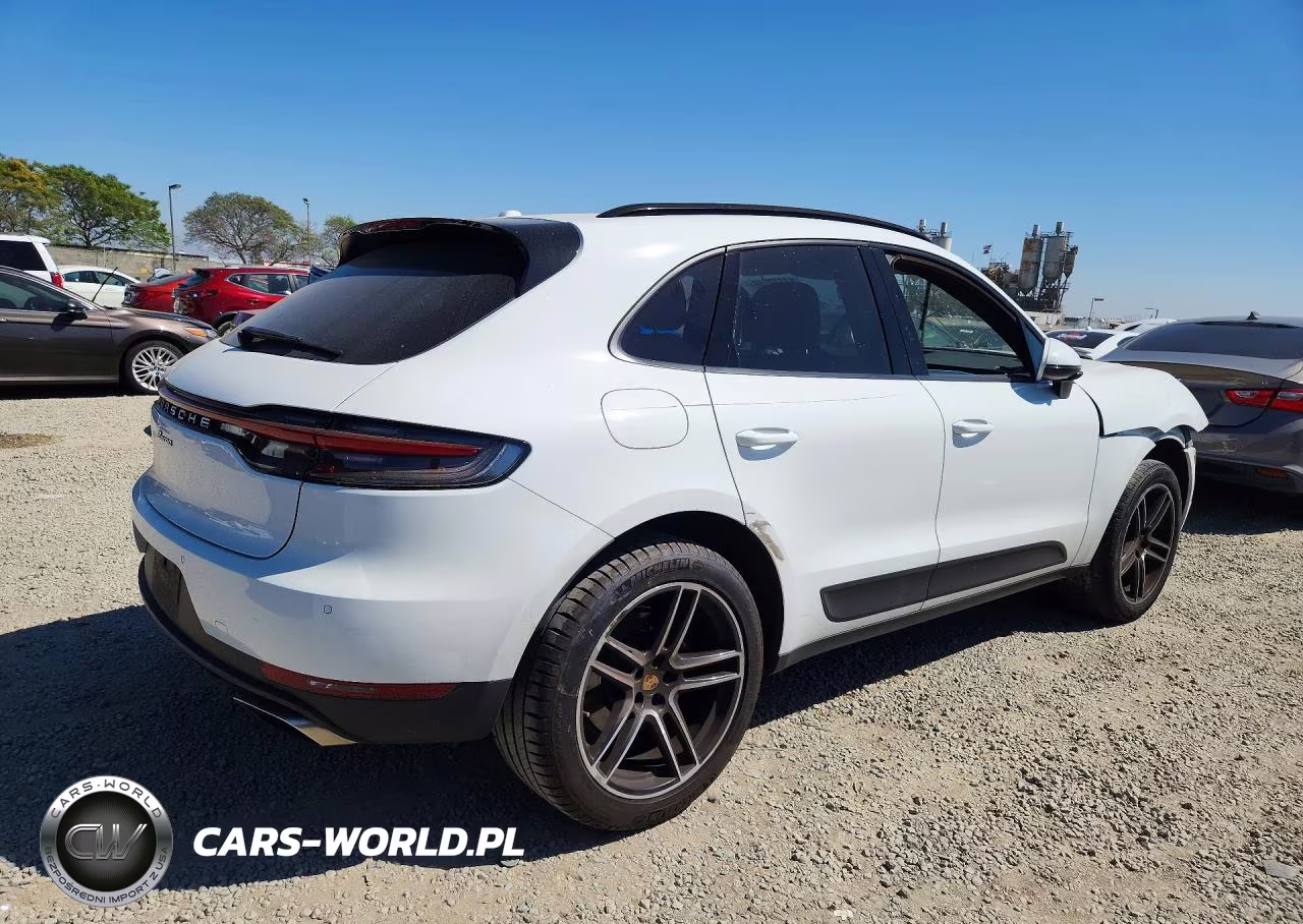 2020 Porsche Macan VIN:WP1AA2A57LLB13713 - 3