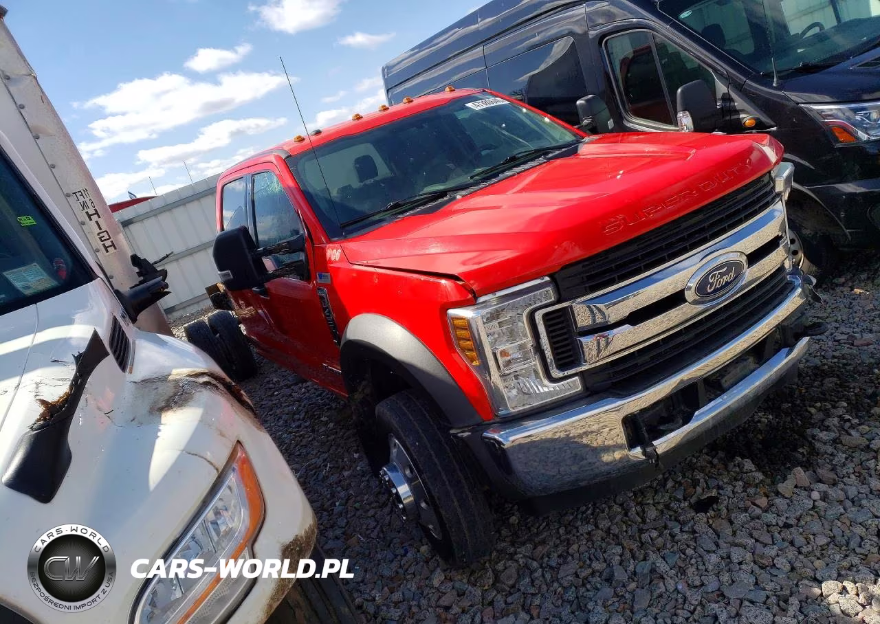 2018 Ford F450 Super Duty VIN:1FD0W4GT9JEC08111 - 4