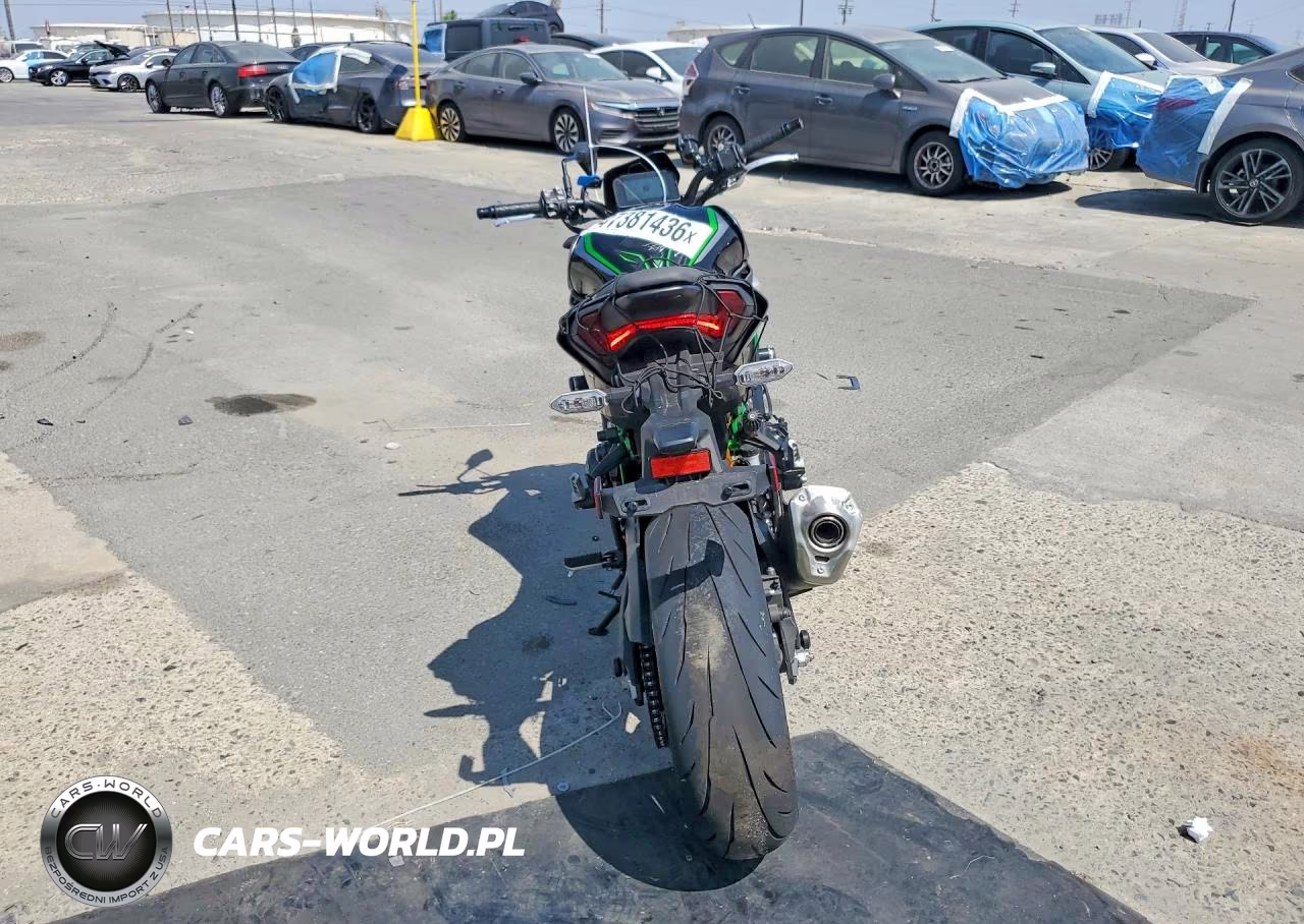 2025 Kawasaki Zr900 T VIN:ML5ZRDT16SDA02532 - 4
