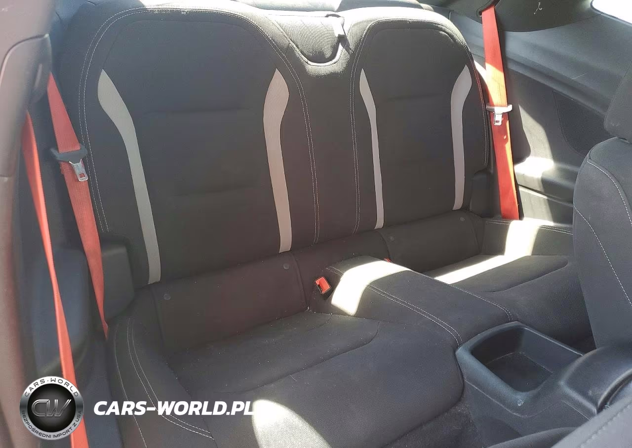 2021 Chevrolet Camaro Ls VIN:1G1FA1RS9M0121982 - 10