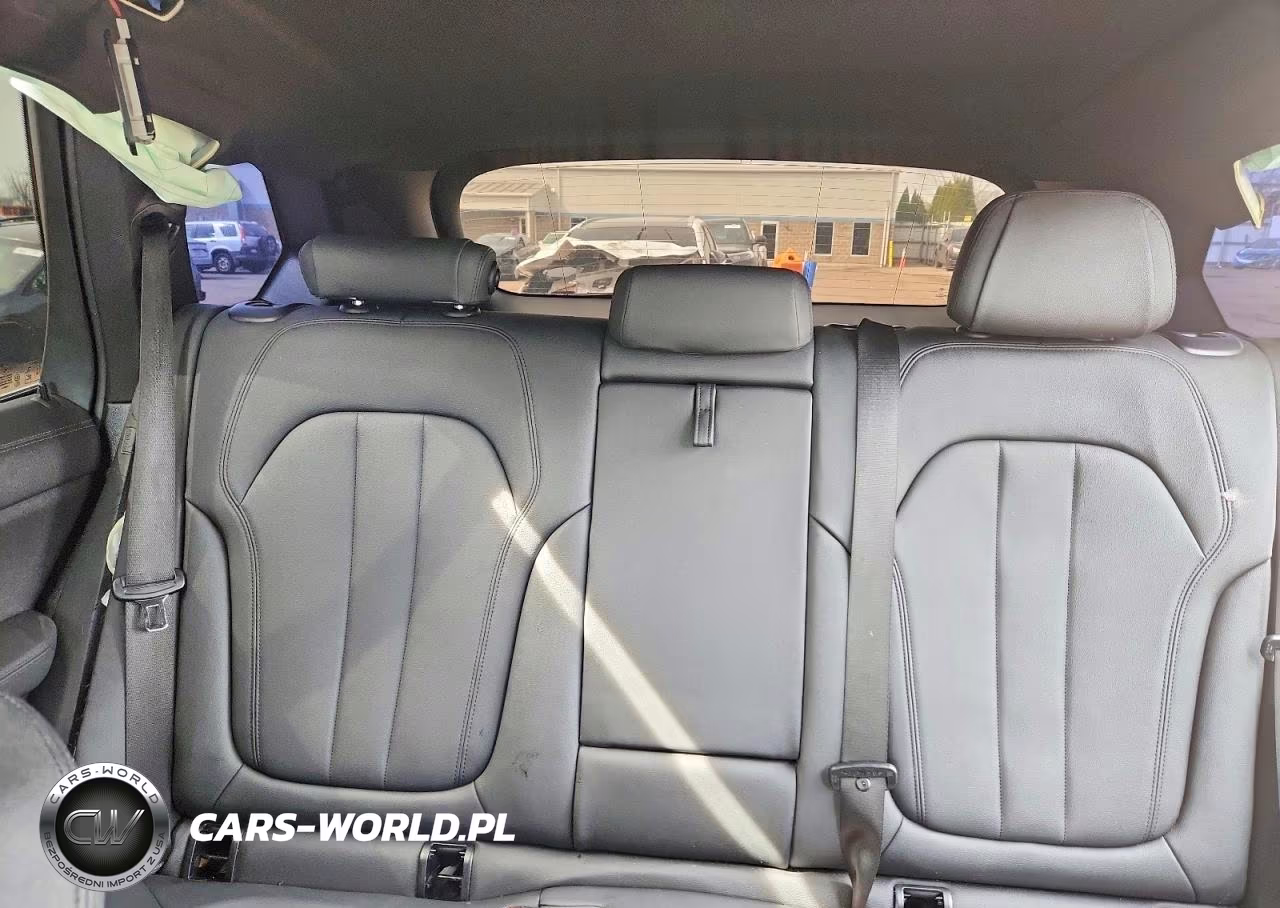 2021 BMW X5 xDrive40I VIN:5UXCR6C04M9F76372 - 10