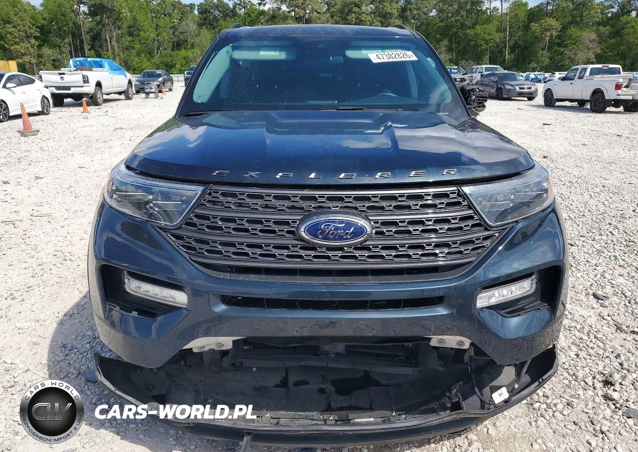 2023 Ford Explorer Xlt VIN:1FMSK7DH7PGA88330 - 5