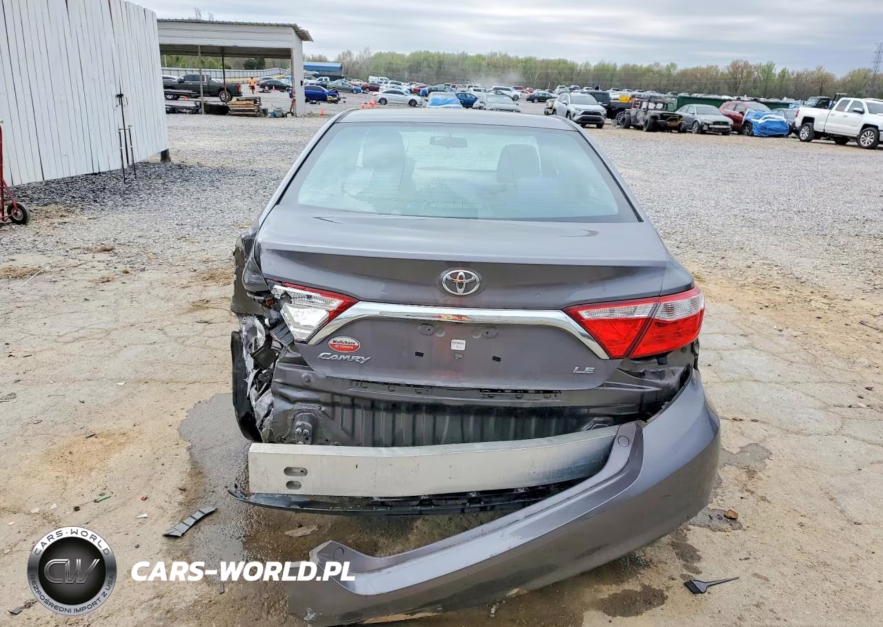 2016 Toyota Camry Le VIN:4T4BF1FK3GR524883 - 6