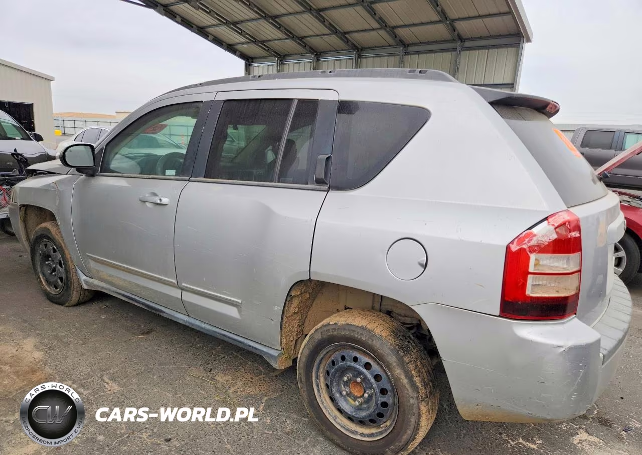 2010 Jeep Compass Sport VIN:1J4NT4FB8AD560432 - 2