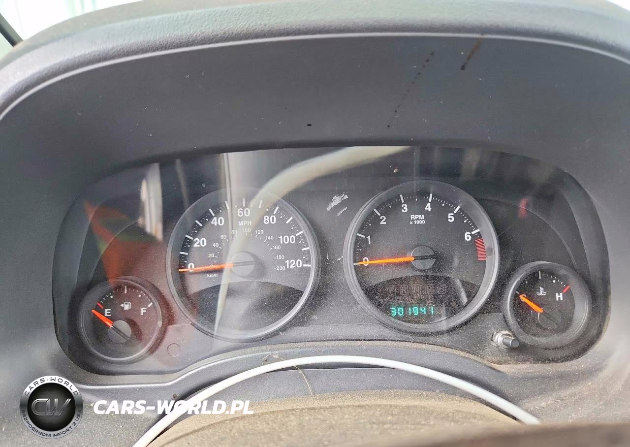 2010 Jeep Compass Sport VIN:1J4NT4FB8AD560432 - 9