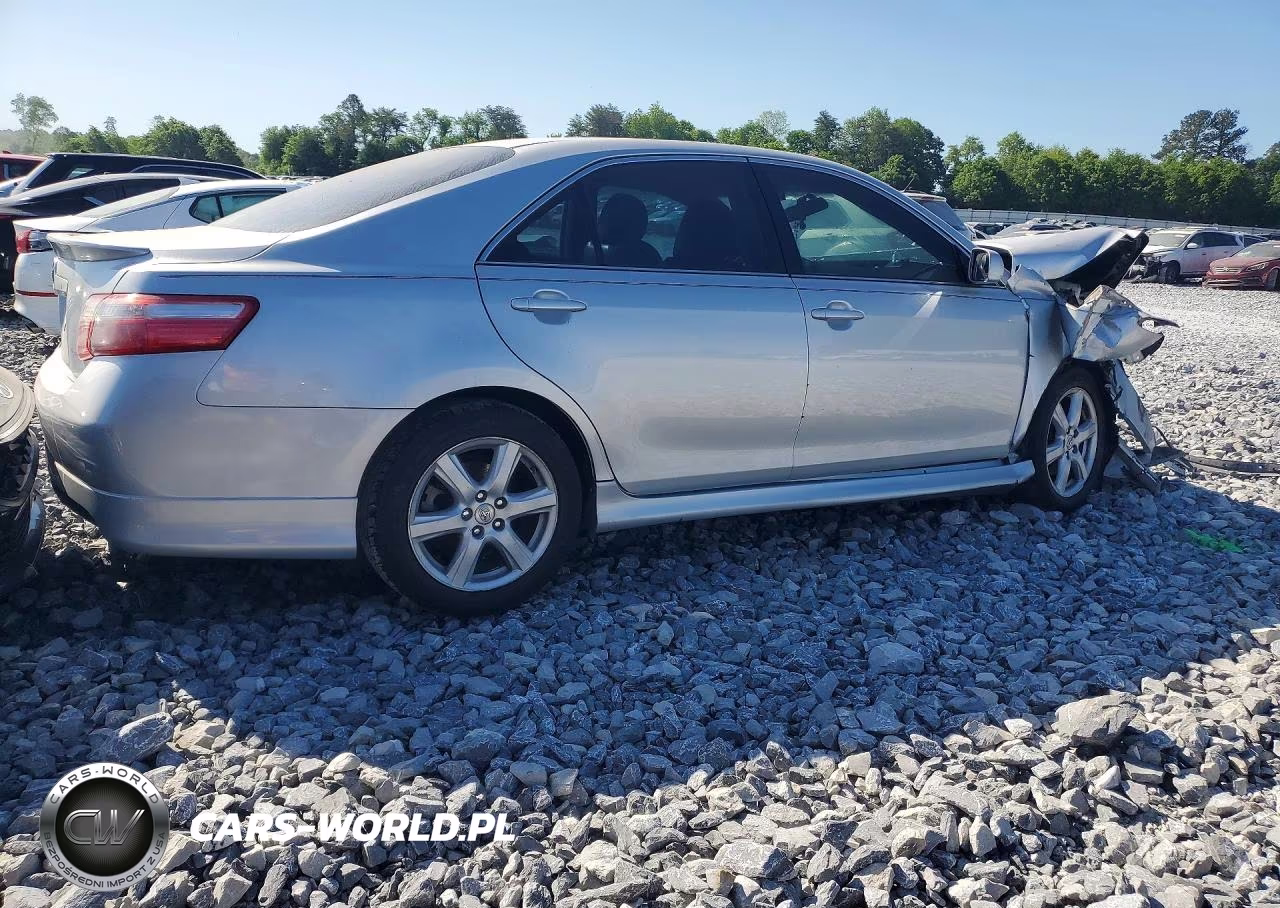 2007 Toyota Camry Se V6 VIN:4T1BK46K57U030645 - 3