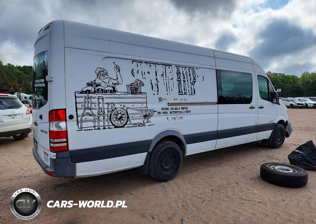 2014 Mercedes-Benz Sprinter 2500 VIN:WD3PE8CC7E5870076 - 3