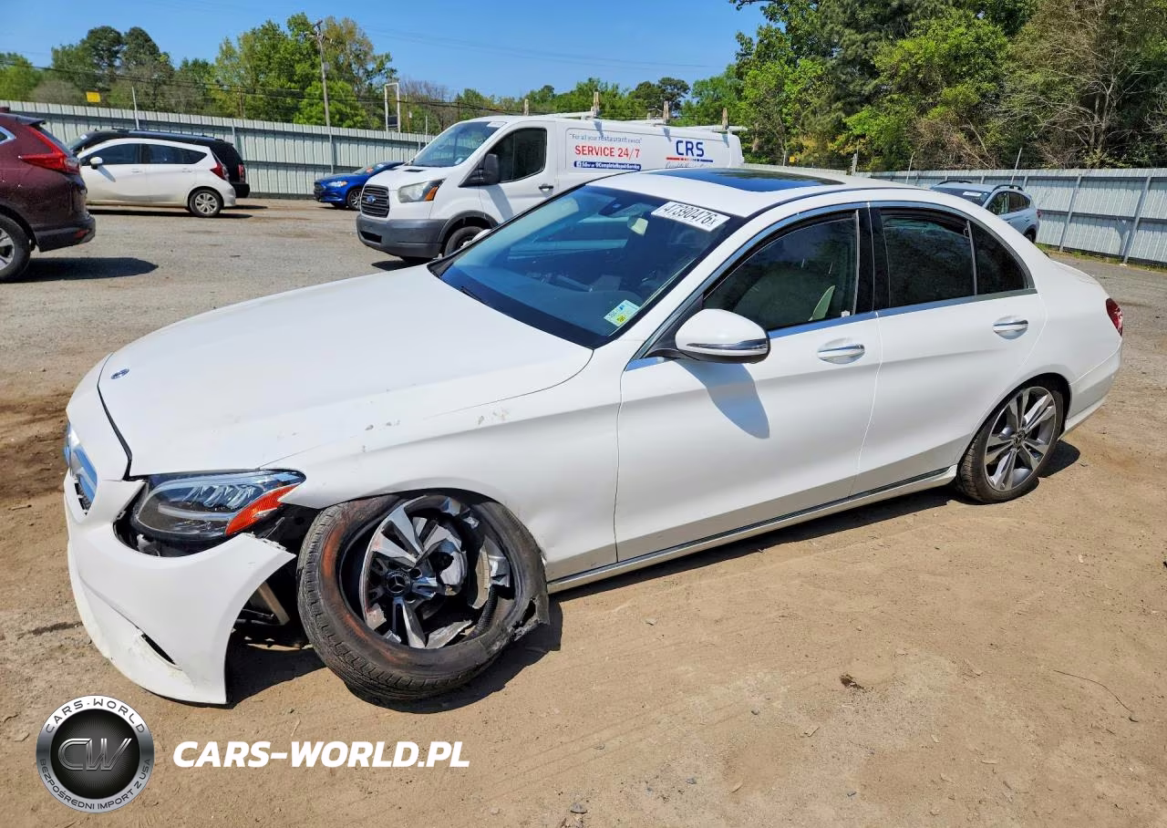 2020 Mercedes-Benz C 300
