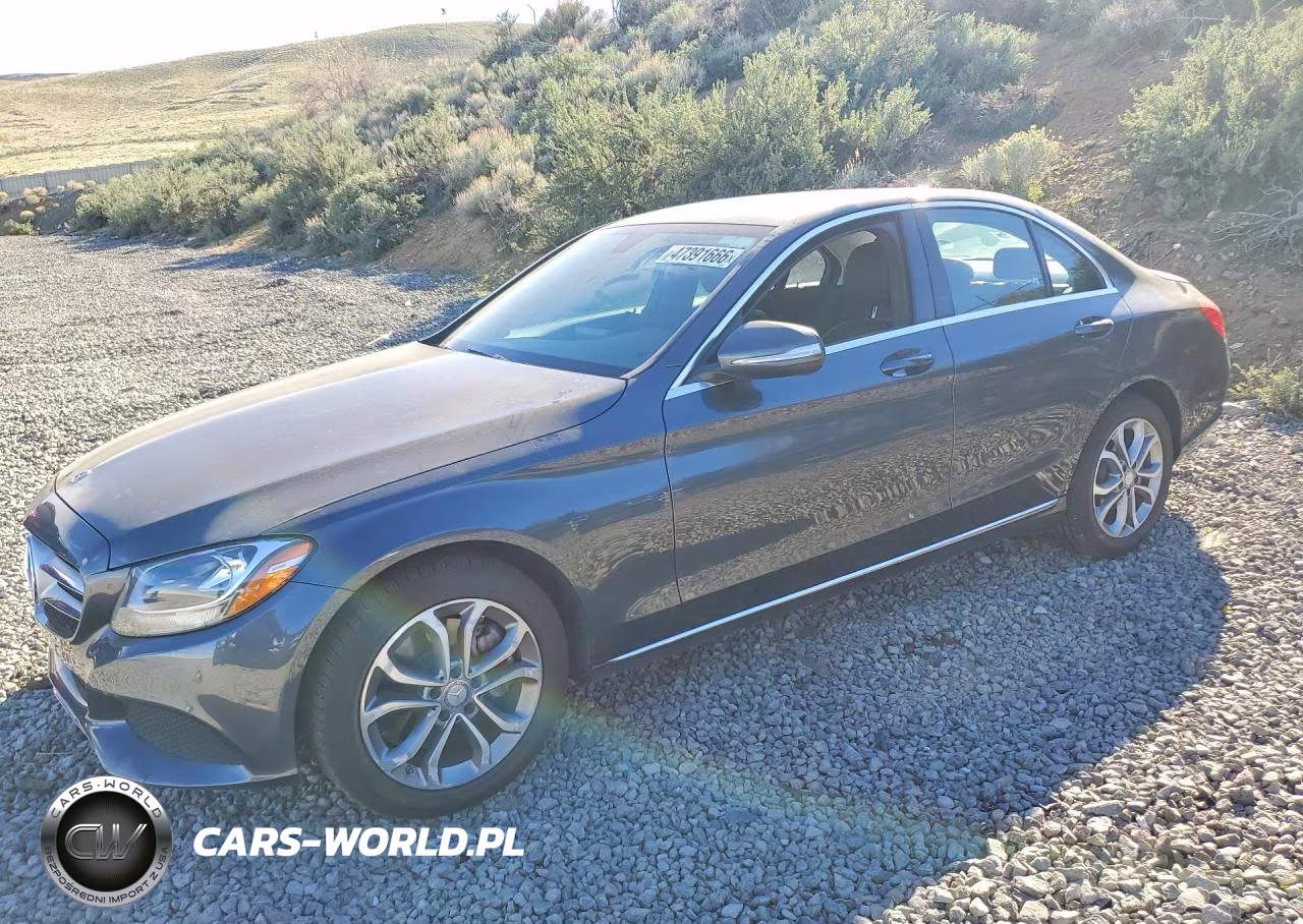 2015 Mercedes-Benz C 300 4Matic – zdjęcie 1 z 12