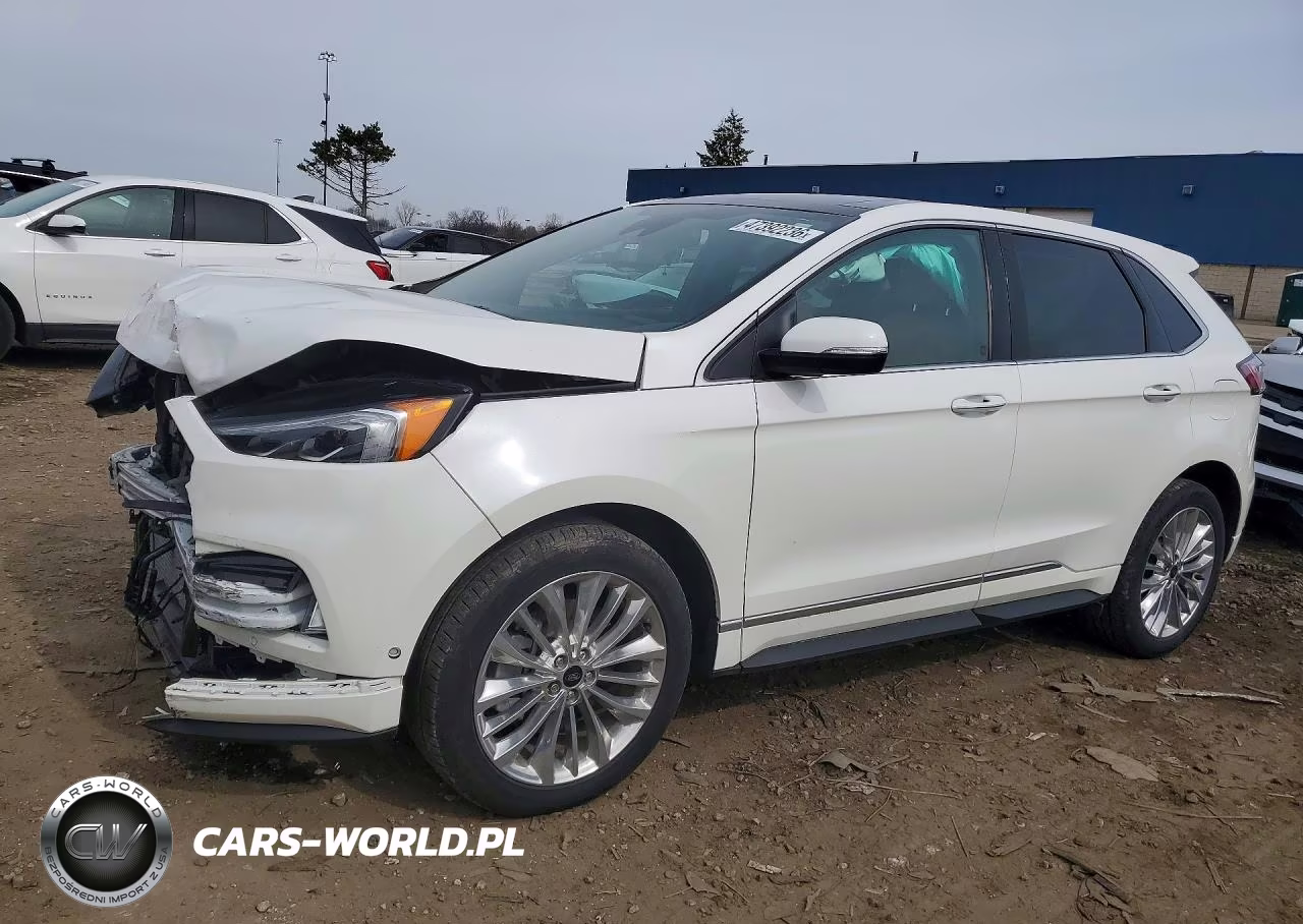2024 Ford Edge Titanium