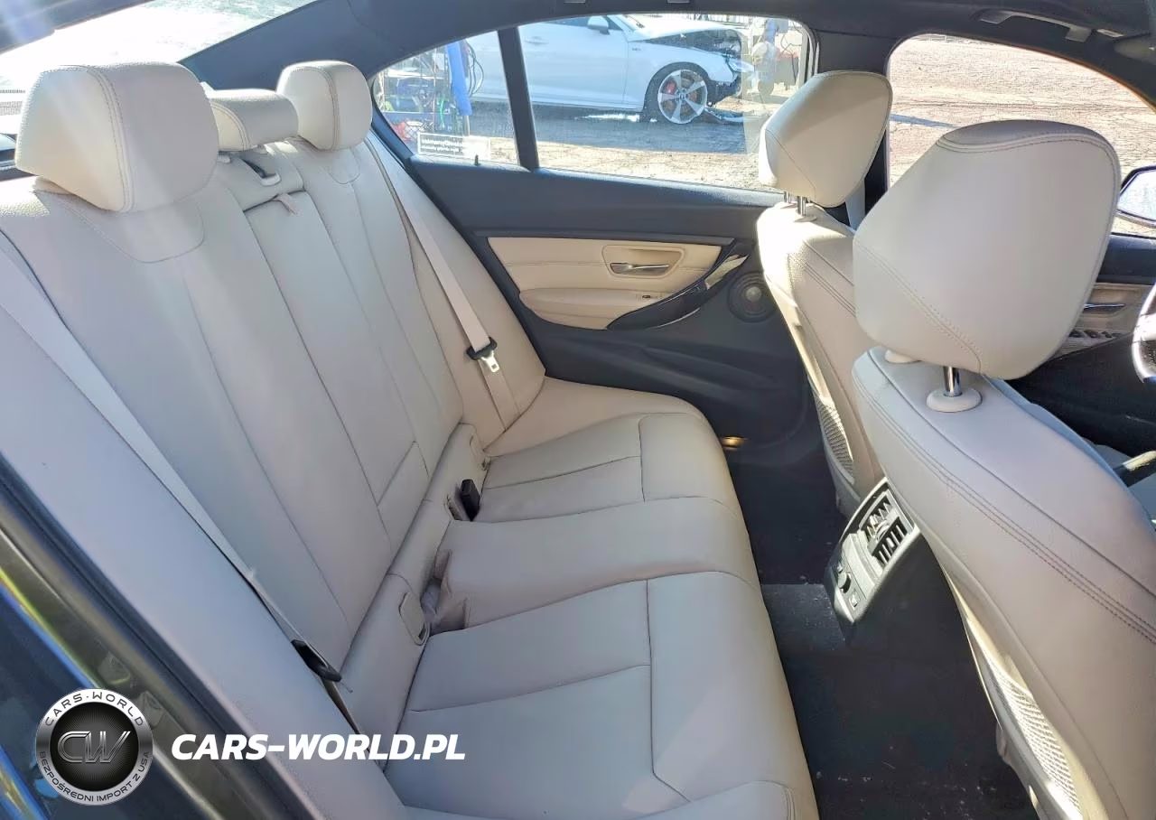 2015 BMW 335 Xi VIN:WBA3B9C59FF589717 - 10