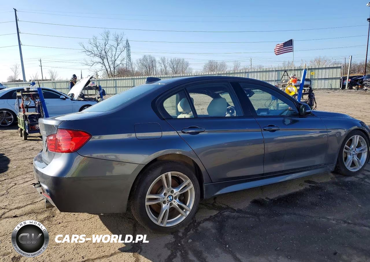 2015 BMW 335 Xi VIN:WBA3B9C59FF589717 - 3