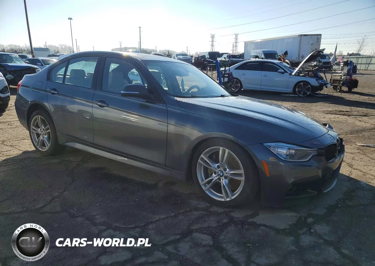 2015 BMW 335 Xi VIN:WBA3B9C59FF589717 - 4