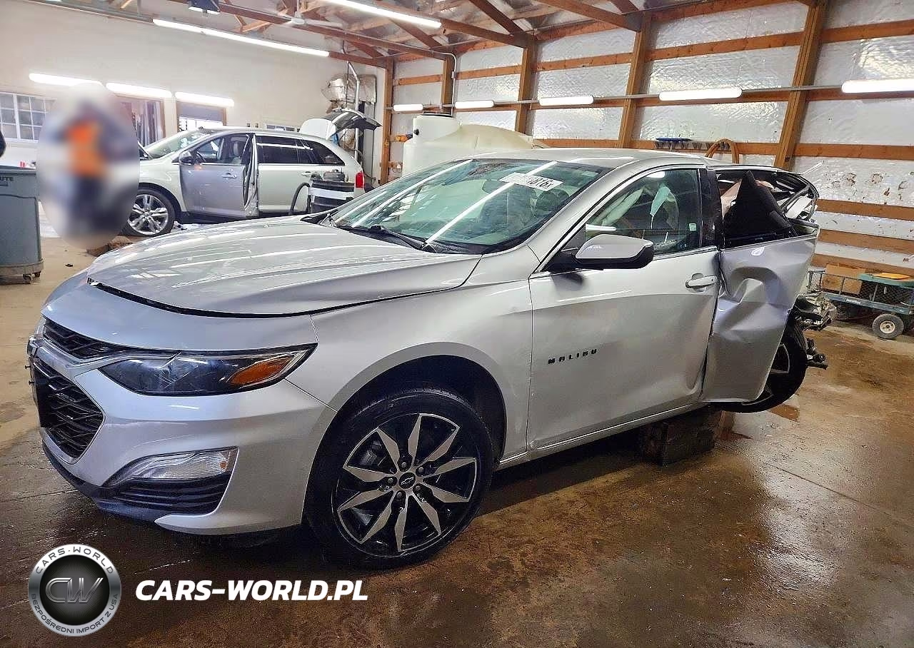 2020 Chevrolet Malibu Rs – zdjęcie 1 z 12