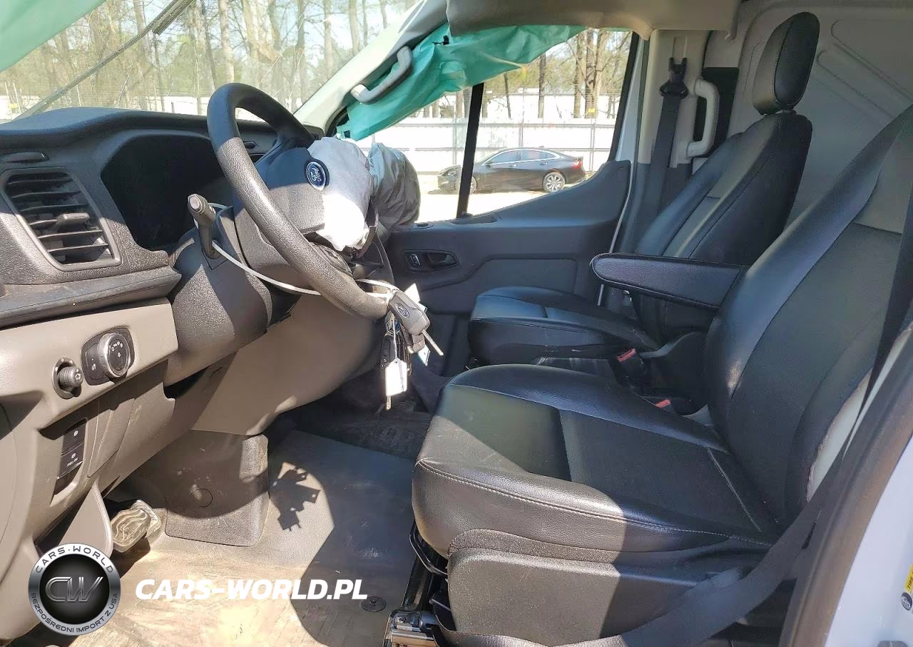 2025 Ford Transit T-250 VIN:1FTBR1Y82SKB17083 - 7