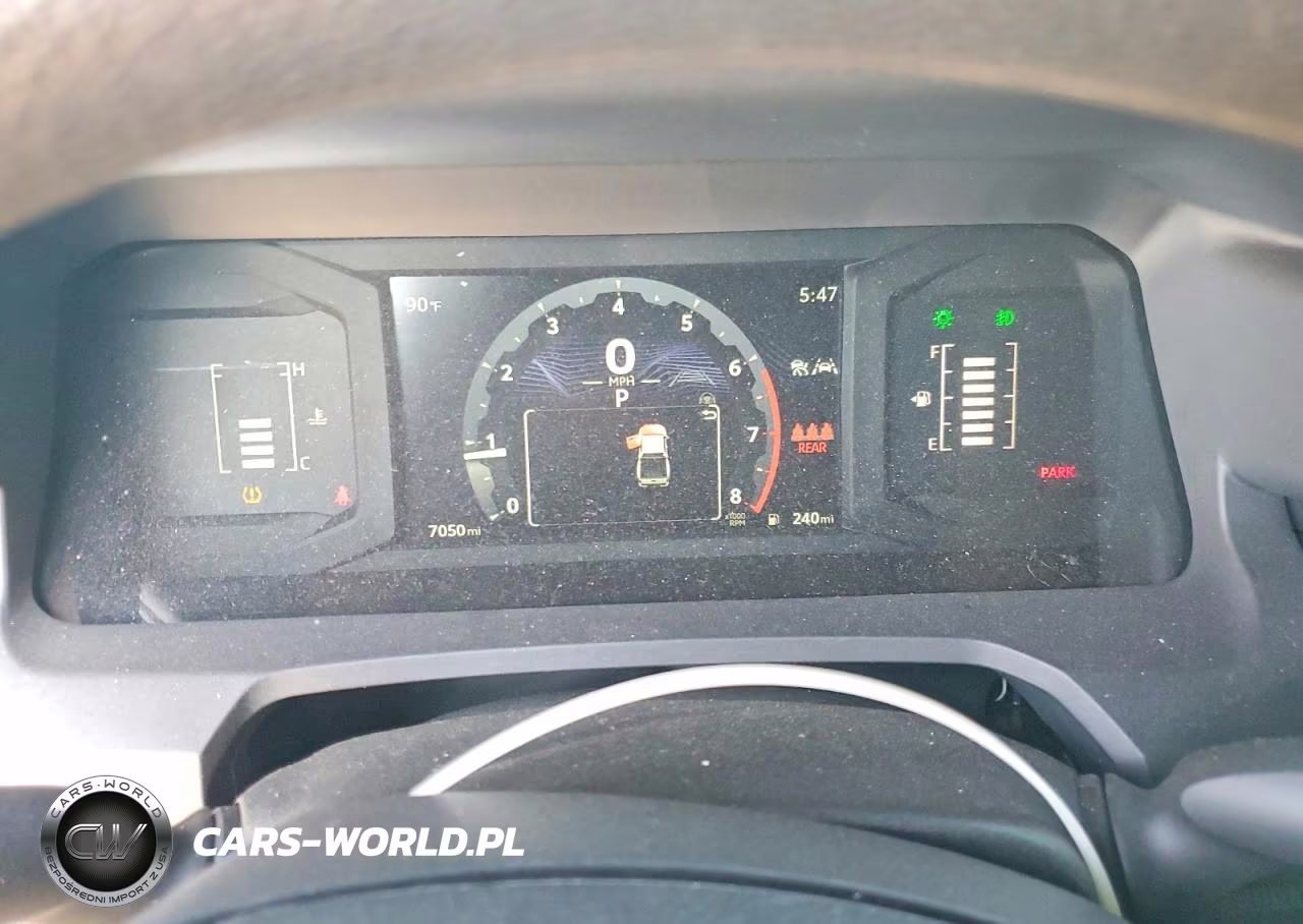 2025 Toyota Tacoma Sr5 VIN:3TYKB5FN8ST027969 - 9