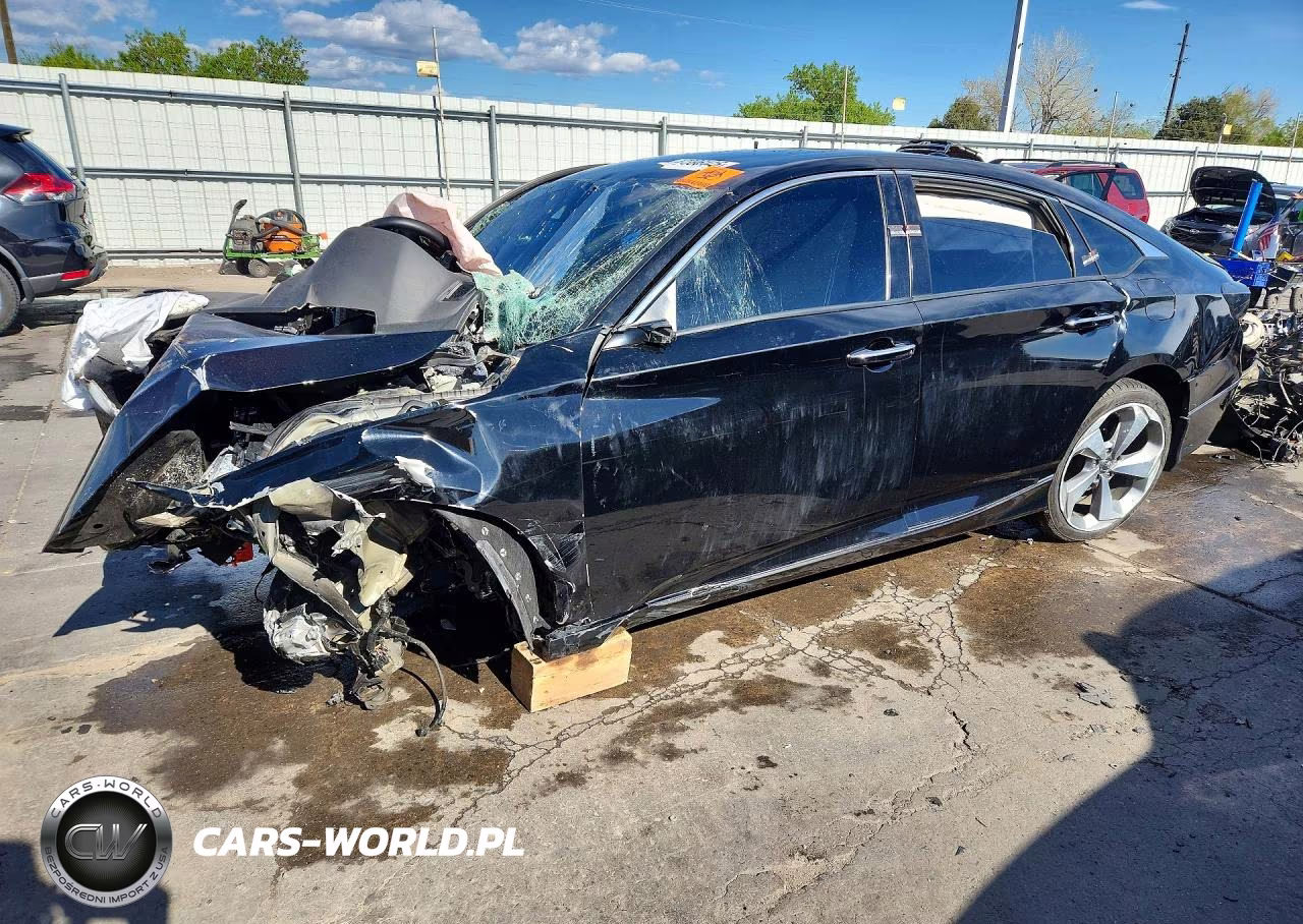 2019 Honda Accord Touring – zdjęcie 1 z 12