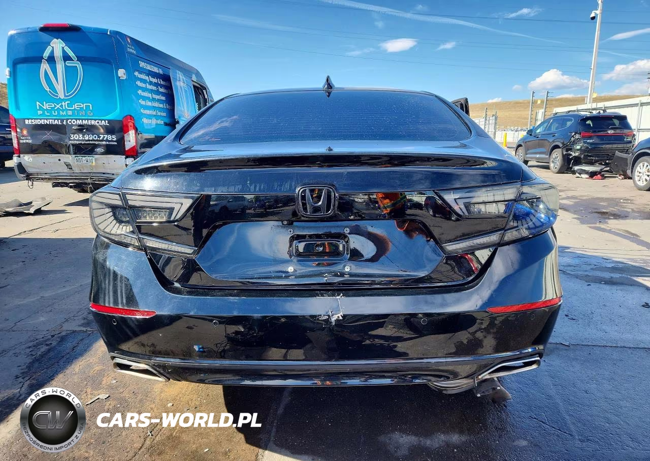 2019 Honda Accord Touring VIN:1HGCV2F98KA005722 - 6