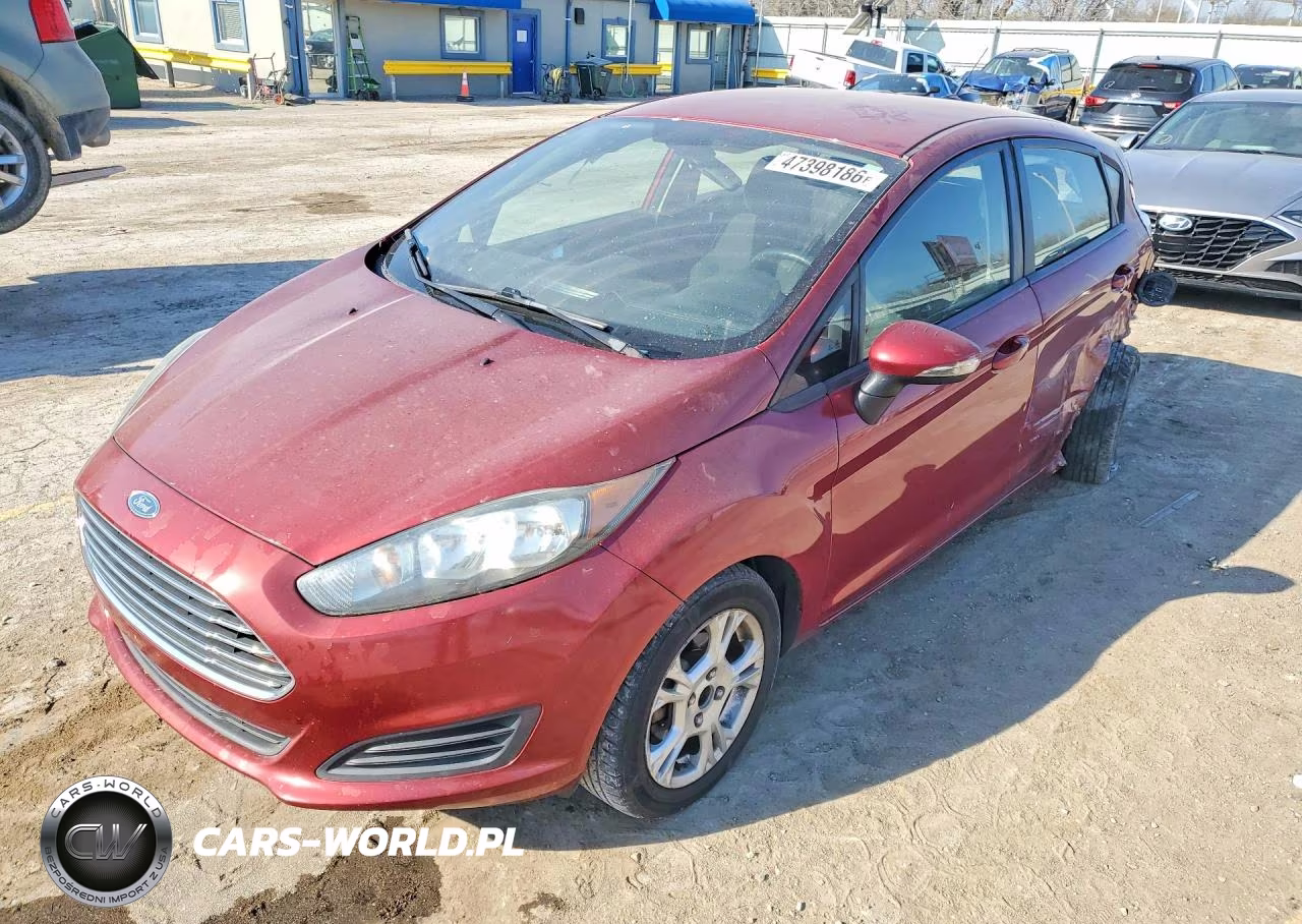 2015 Ford Fiesta Se – zdjęcie 1 z 13