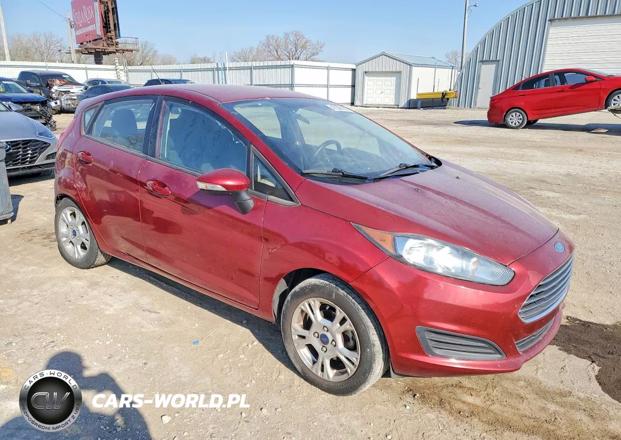 2015 Ford Fiesta Se VIN:3FADP4EJXFM121121 - 4