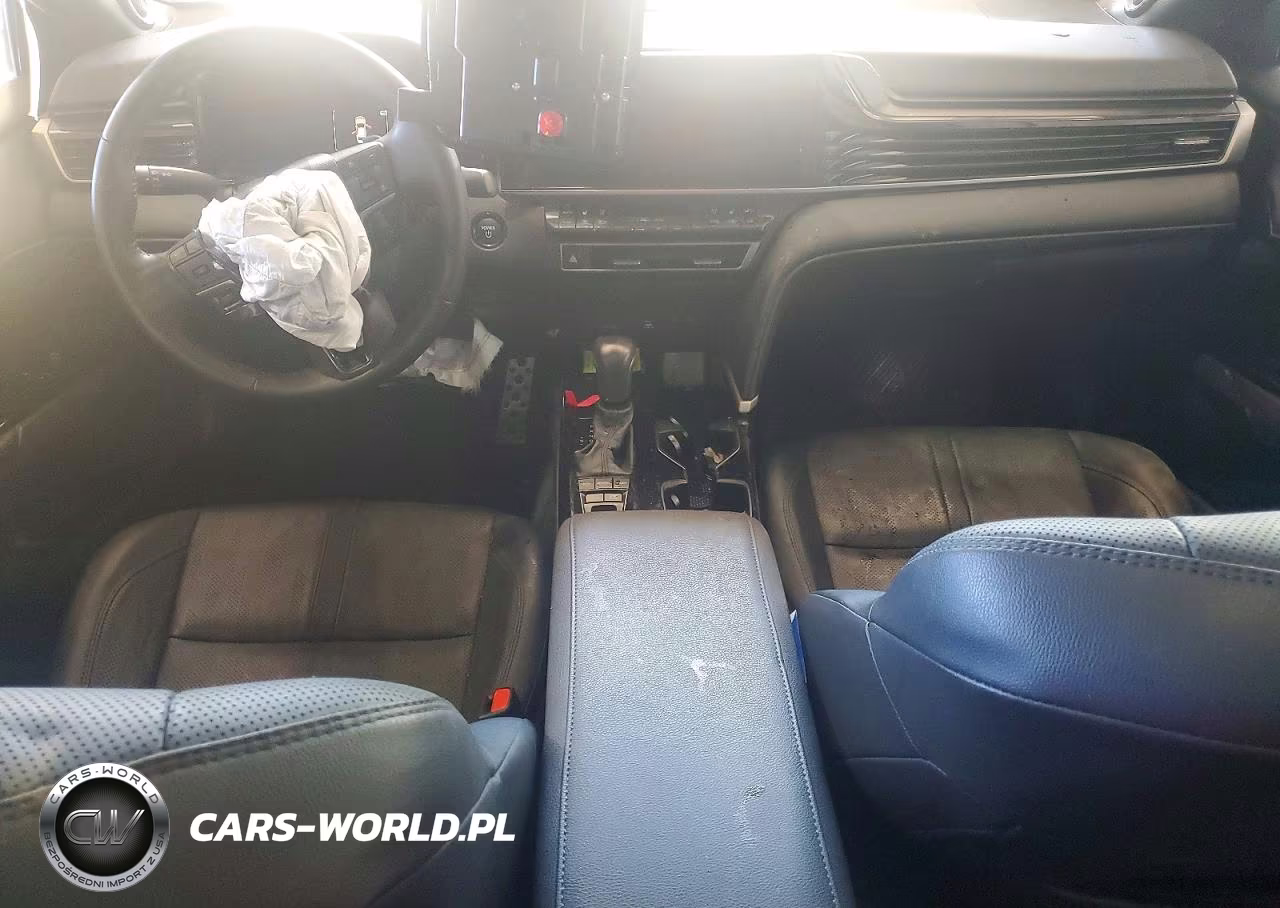 2025 Toyota Camry Xse VIN:4T1DAACK3SU094268 - 8