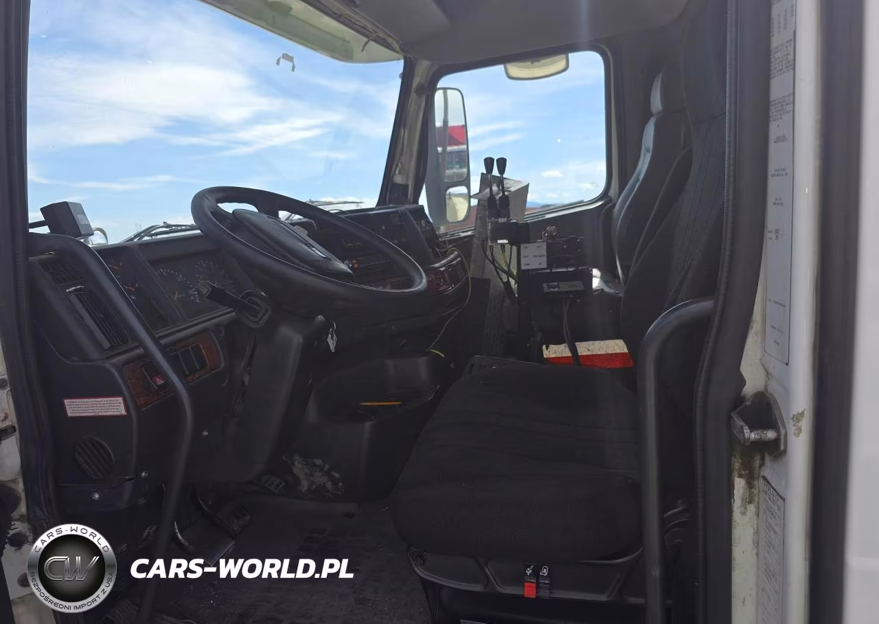 2002 Volvo Vhd VIN:4V5KC9UF72N332381 - 7