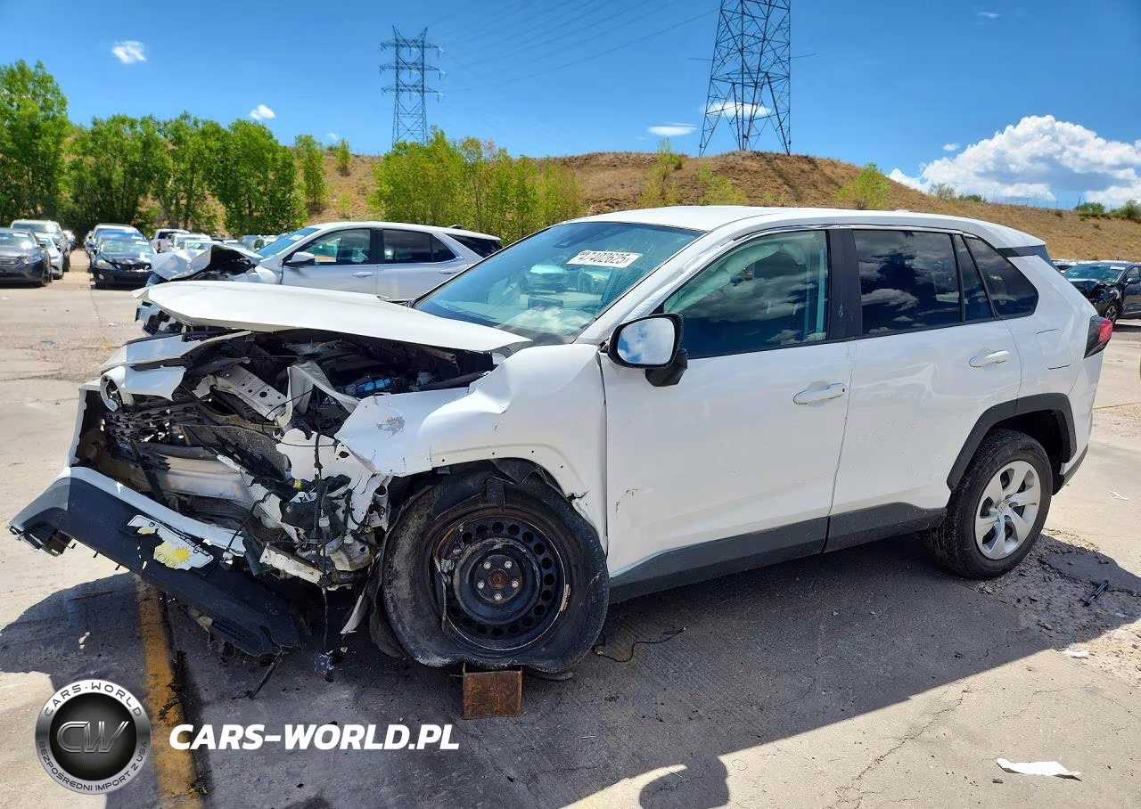 2022 Toyota Rav4 Le – zdjęcie 1 z 13