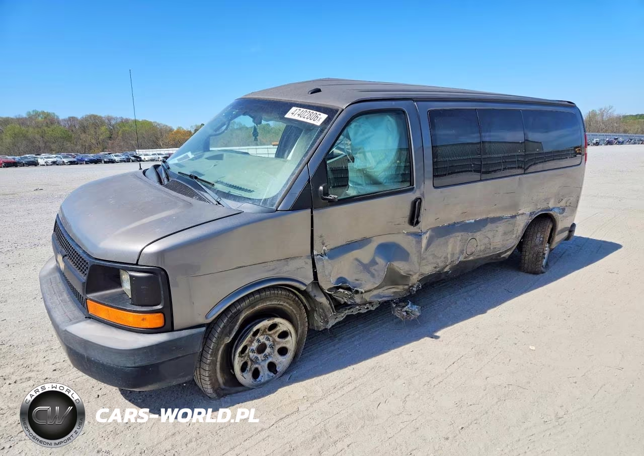 2011 Chevrolet Express G1500 Ls