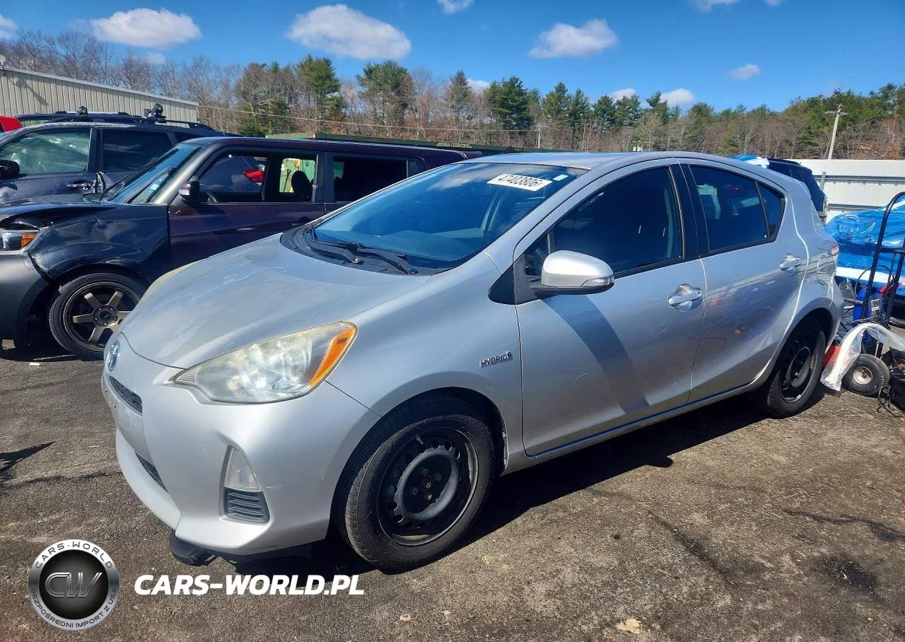 2012 Toyota Prius C Two