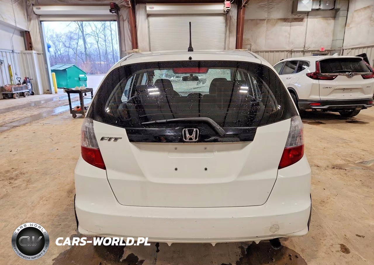 2013 Honda Fit VIN:JHMGE8G38DC024984 - 6
