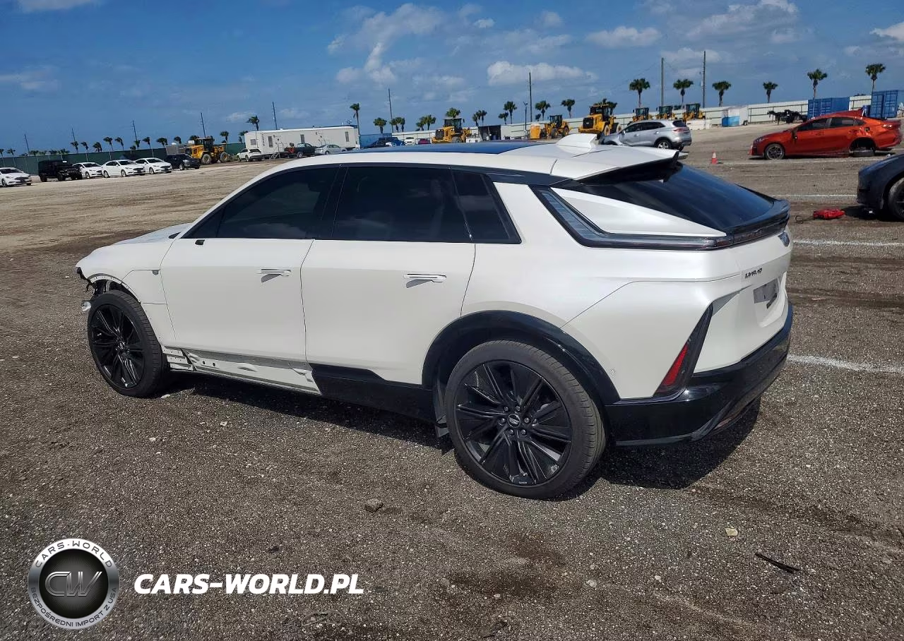 2024 Cadillac Lyriq Sport VIN:1GYKPWRL3RZ141944 - 2