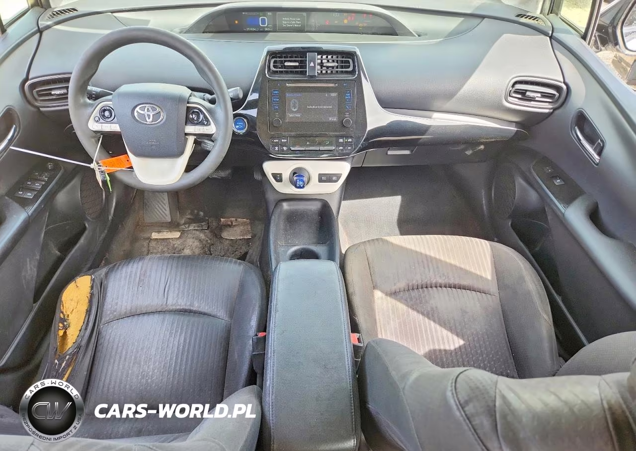 2018 Toyota Prius Two VIN:JTDKBRFU5J3076329 - 8