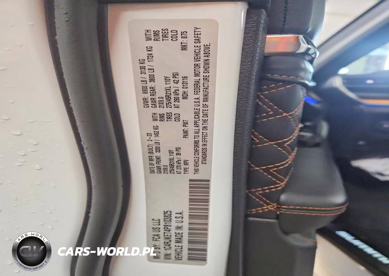 2023 Jeep Grand Cherokee L Summit VIN:1C4RJKET4P8103825 - 13