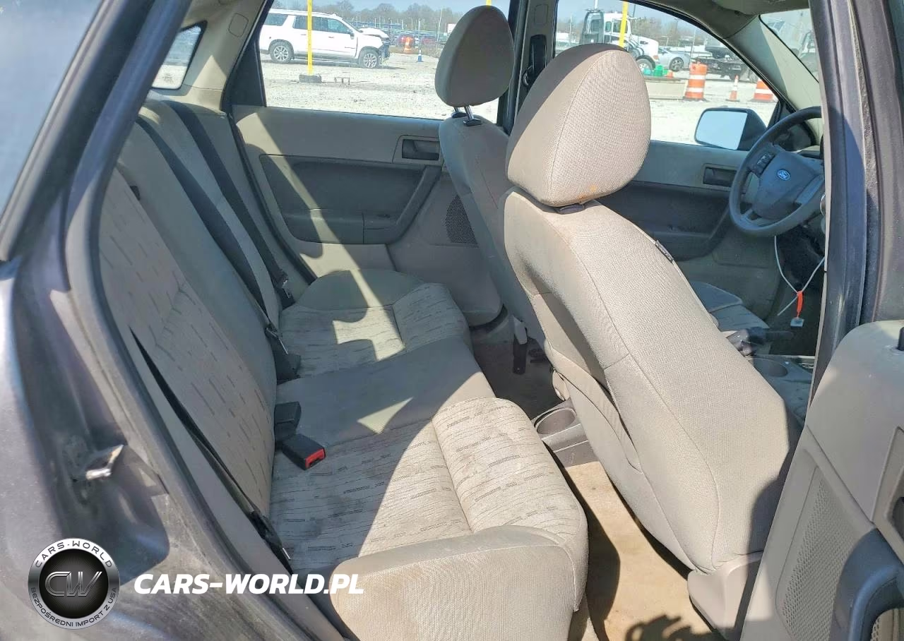 2011 Ford Focus Se VIN:1FAHP3FN0BW168911 - 10