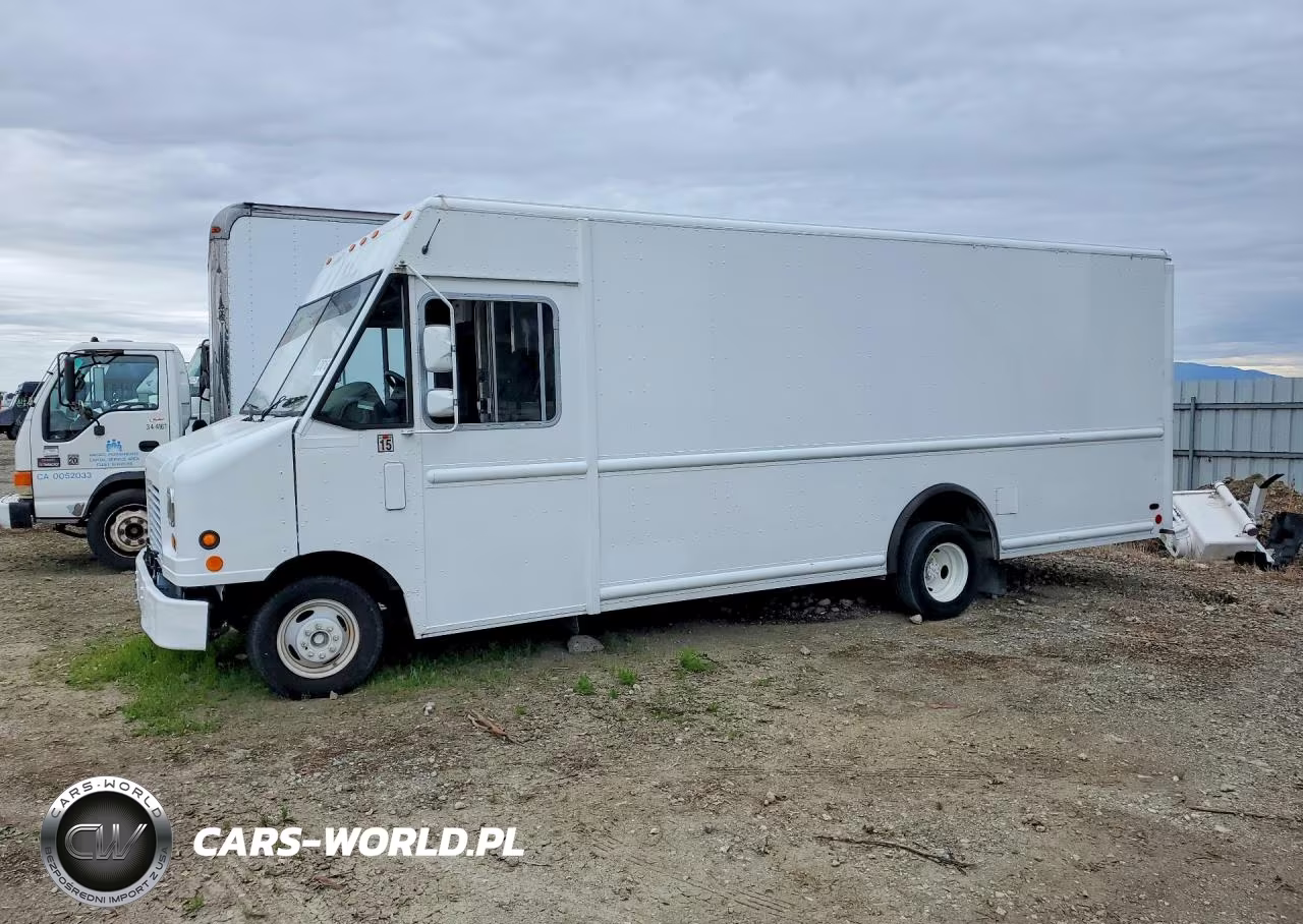2010 Ford E450 Delivery Truck