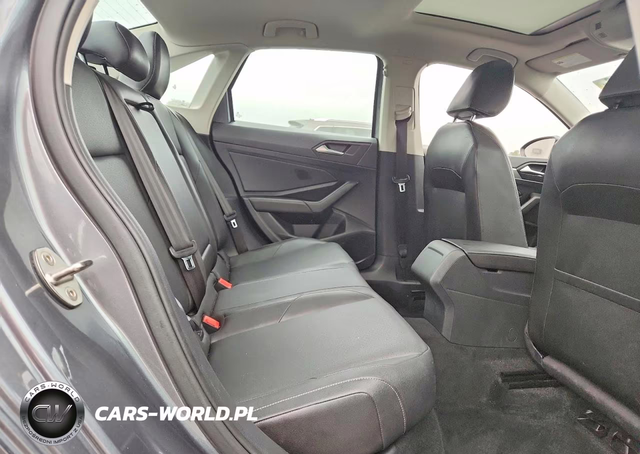 2019 Volkswagen Jetta S VIN:3VWC57BU8KM102201 - 10