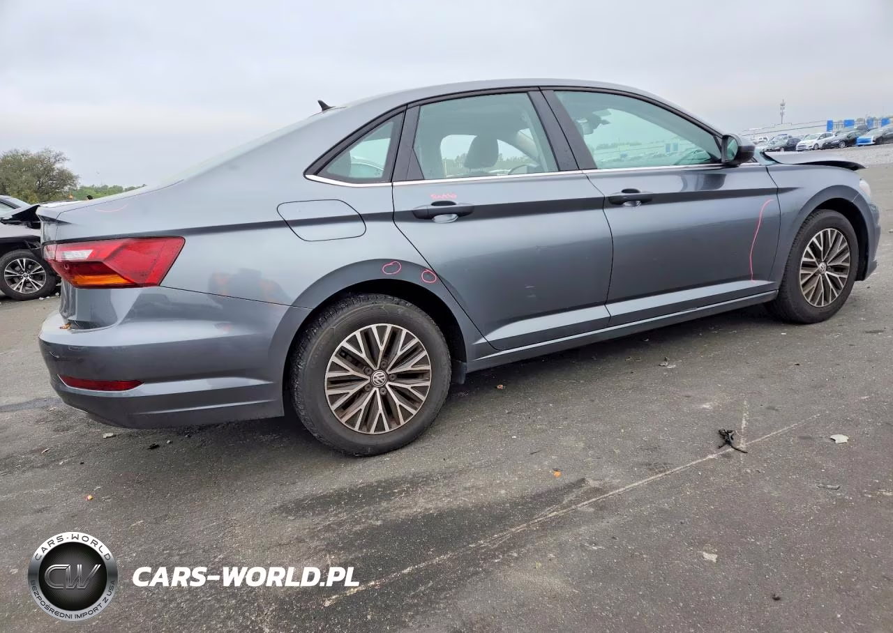 2019 Volkswagen Jetta S VIN:3VWC57BU8KM102201 - 3