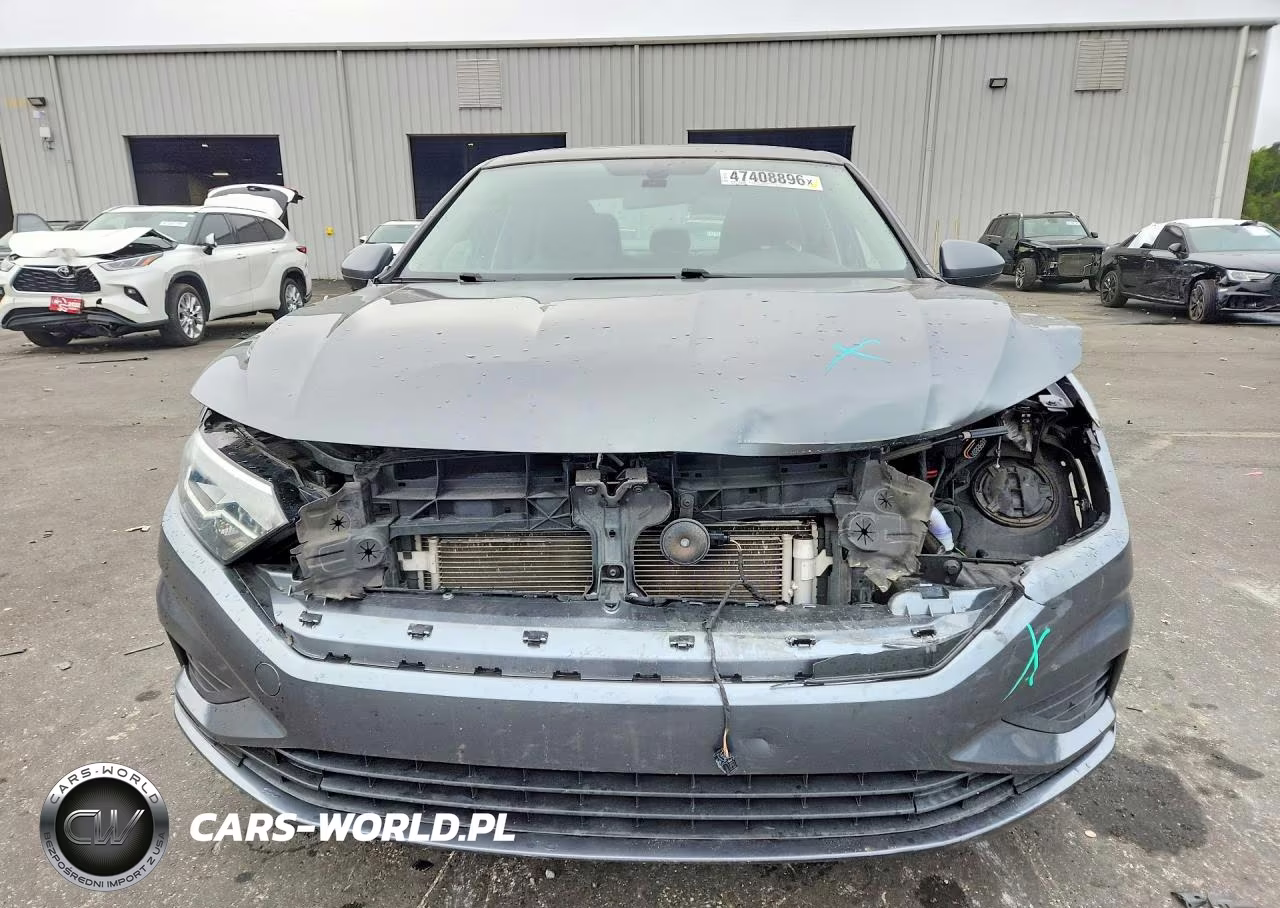 2019 Volkswagen Jetta S VIN:3VWC57BU8KM102201 - 5