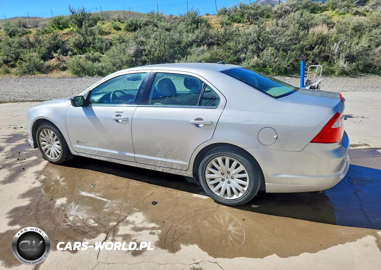2011 Ford Fusion Hybrid VIN:3FADP0L3XBR335293 - 2